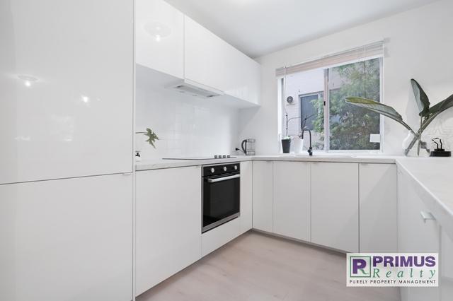 4/107 Washington Street, WA 6100