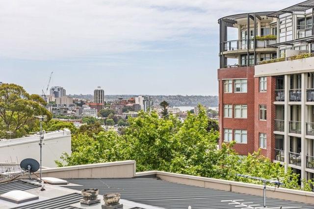 13/4 Young Street, NSW 2021