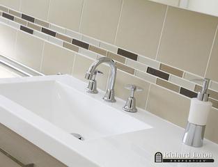 Bathroom (2009-07-29)