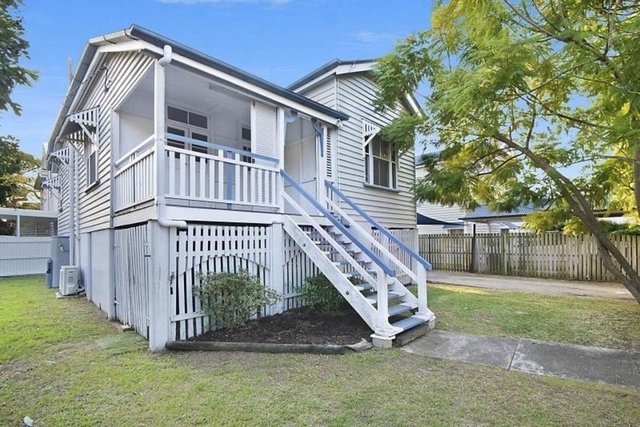 72 Alma Road, QLD 4011
