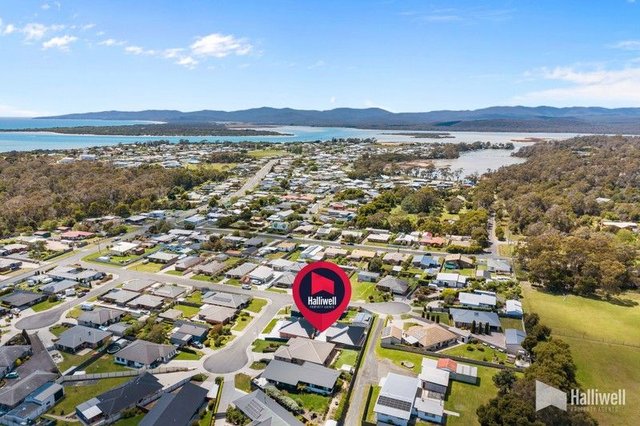 1 & 2/3 Cowrie Court, TAS 7307