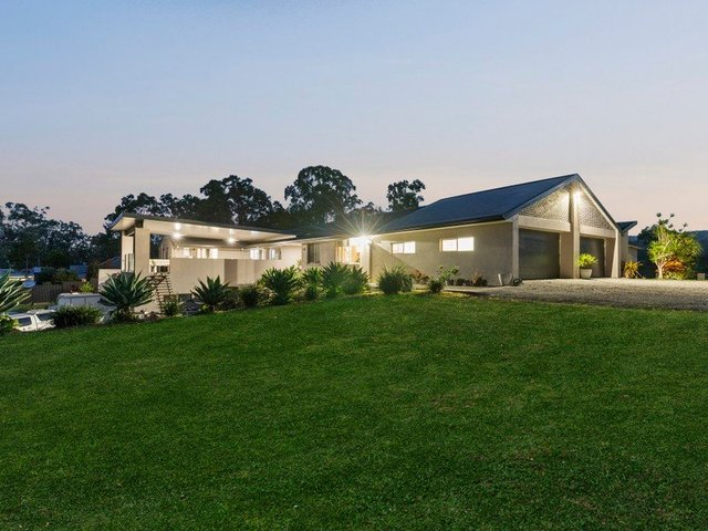 240 Crane  Crescent, QLD 4211