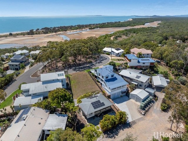 4 Charles Crescent, QLD 4680