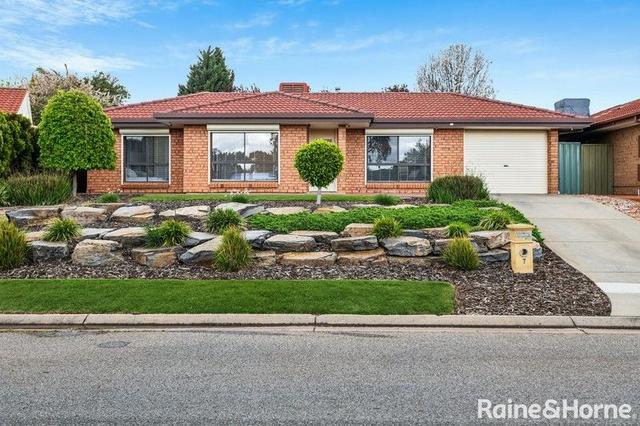 7 Floyd Court, SA 5161