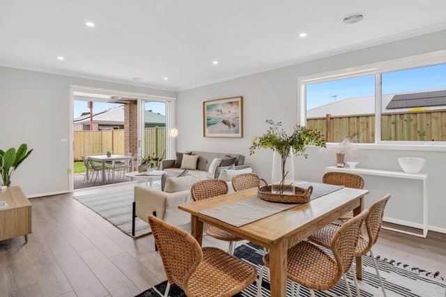 17 Esperence Crescent, VIC 3226
