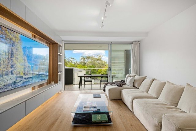 1303/12-14 Executive Drive, QLD 4220