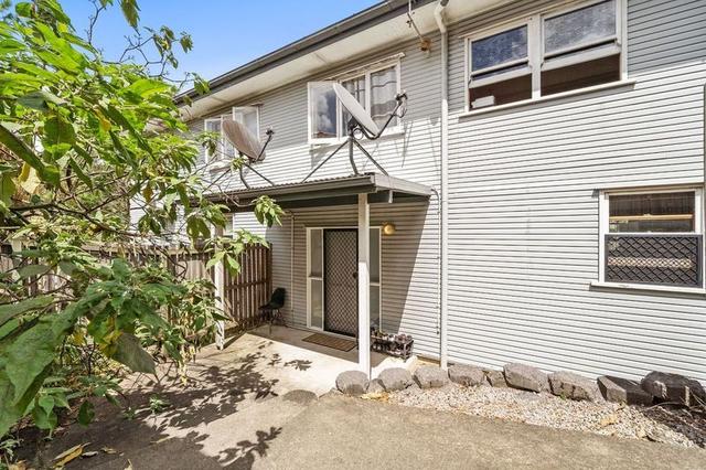 2/128 Edinburgh Castle Road, QLD 4012