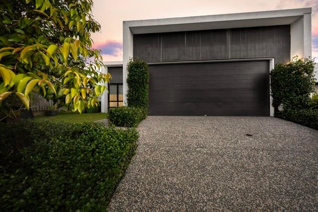 13 Hill Drive, QLD 4209