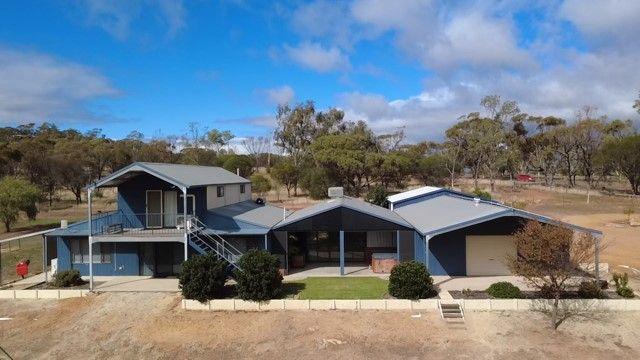 2130 Top Beverley Road, WA 6302