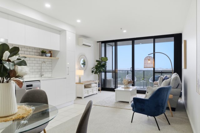 1615/120 Eastern Valley Way, ACT 2617