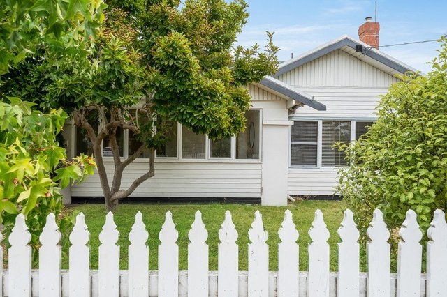 18 Powell Street, VIC 3219