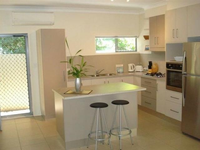 1/30 Kuranga Ave, QLD 4215