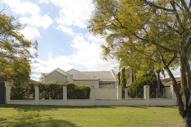 3/373 Crawford Road, WA 6059