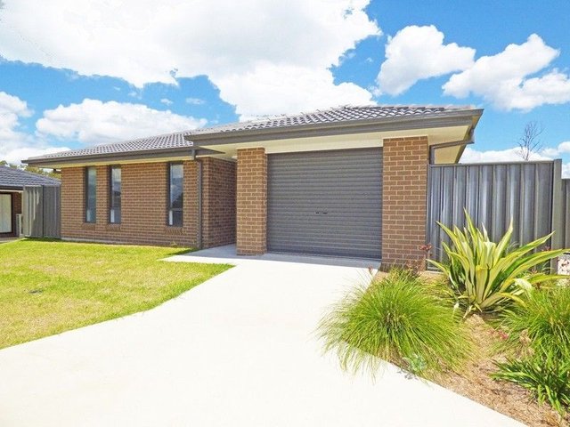 2/10 Martin Crescent, NSW 2460