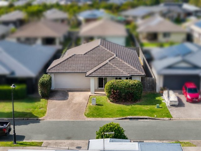 8 Hampton Street, QLD 4505