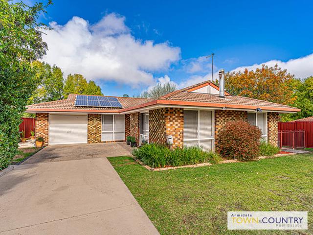 14 Verna Close, NSW 2350