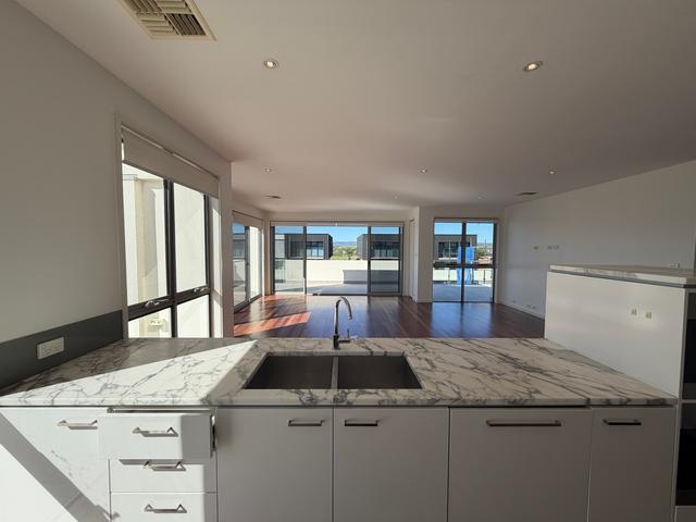65/71 Giles Street, ACT 2604