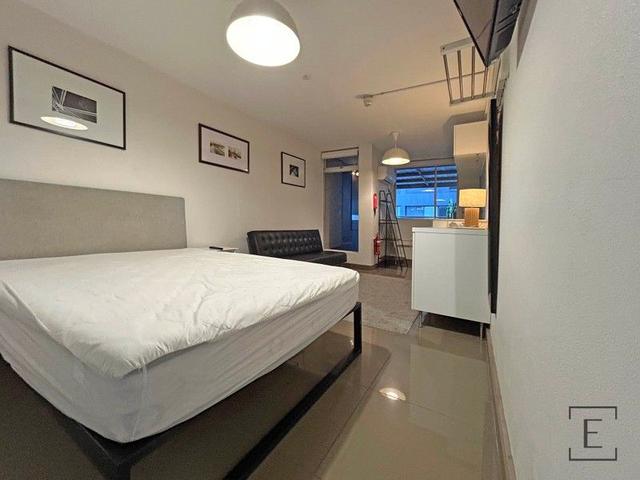 27/13 Waine Street, NSW 2010