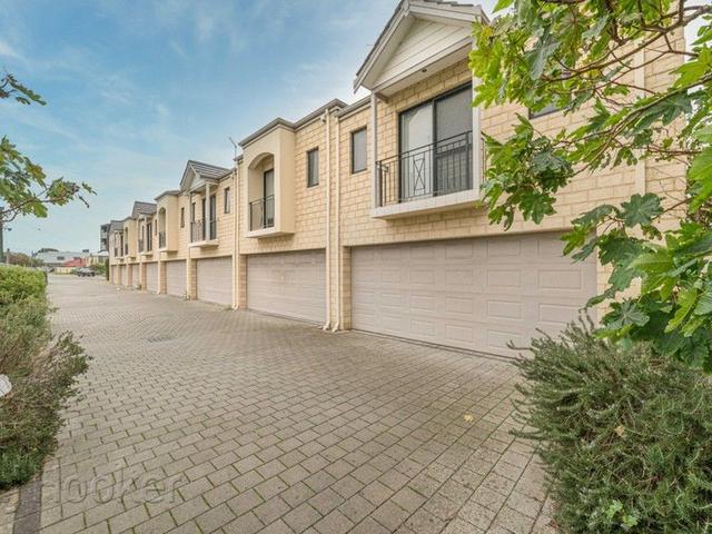 8/12 Leila Street, WA 6107
