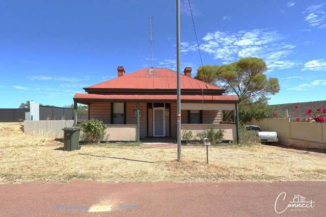 12 Selby Street, WA 6401