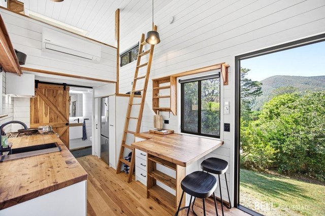 7 Brisbane Parade, VIC 3799
