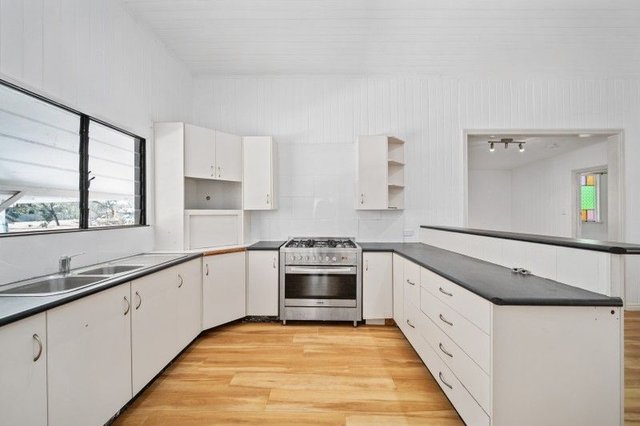 73 Harris Street, QLD 4720