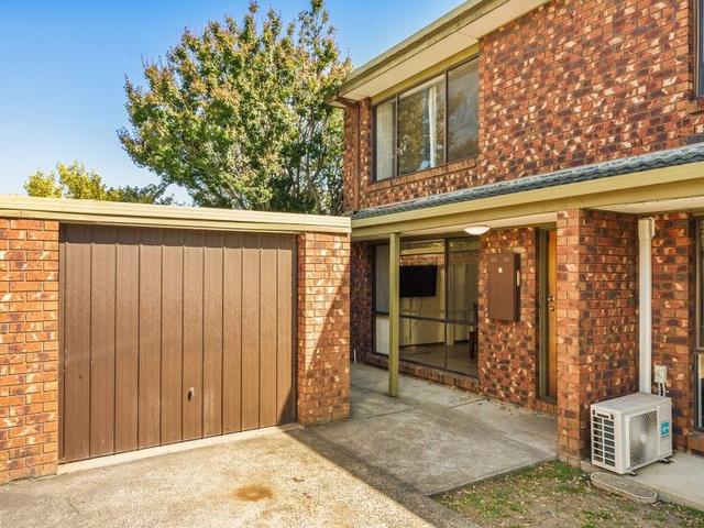 3/4 Shrives  Road, VIC 3805