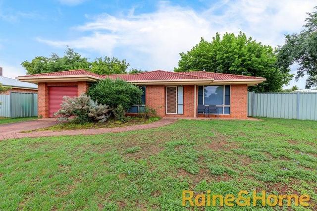 6 Gungurru Close, NSW 2830