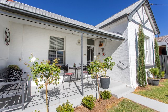 11 Railway Street, NSW 2794