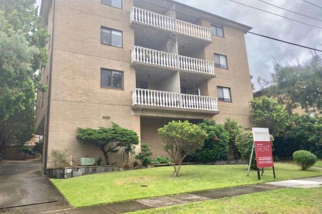 4/9-11 Barsbys Avenue, NSW 2218