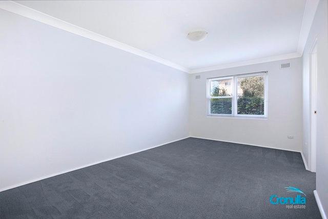 4/2 Ocean Street, NSW 2230