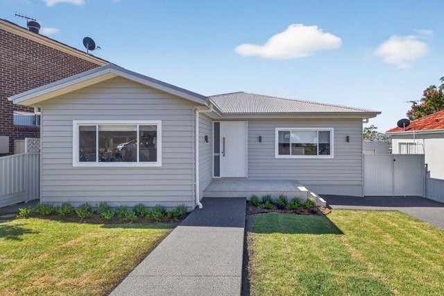 44 Glenview Avenue, NSW 2212