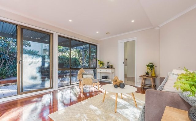4 Allott Place, ACT 2617