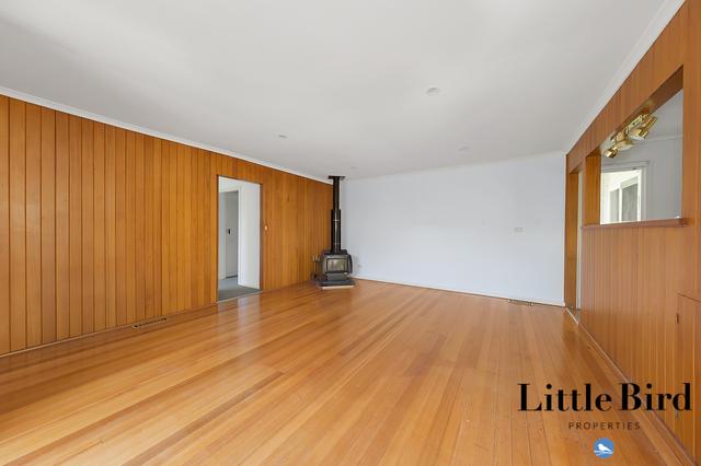 98 Anzac Park, ACT 2612