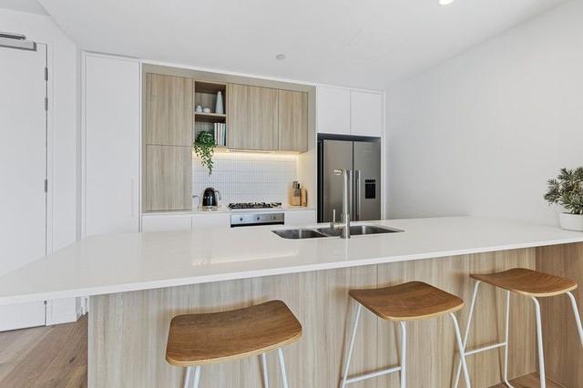 102/6 Second Avenue, QLD 4220