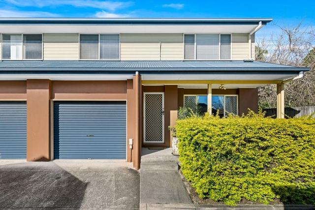 2/12 Yamboyna Street, QLD 4179