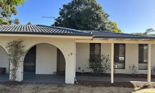 19 Ravenscroft Way, WA 6111