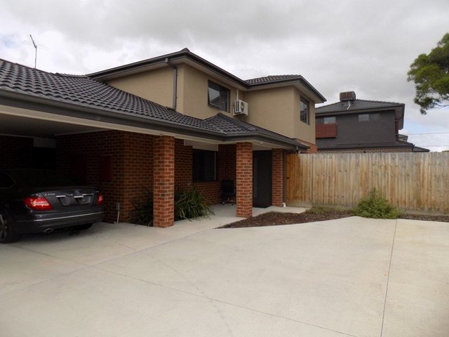 Room 2/3A Tennyson Avenue, VIC 3169