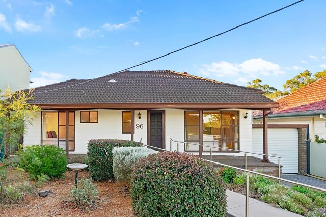 96 Pretoria Parade, NSW 2077