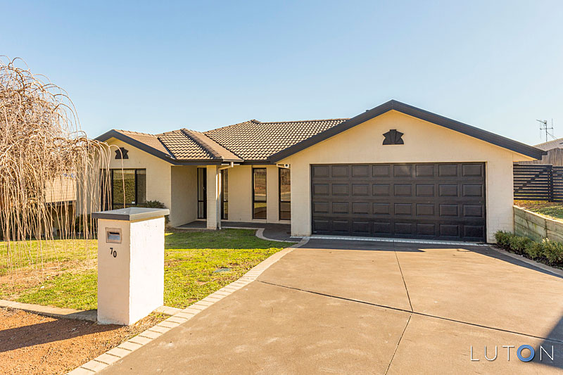70 Hugh McKay Crescent, Dunlop ACT 2615 Allhomes