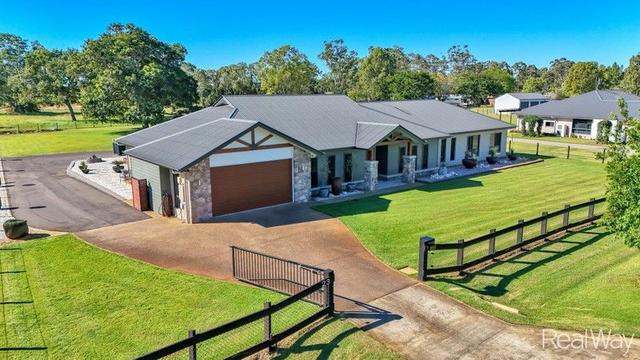 23 James Henderson Way, QLD 4670