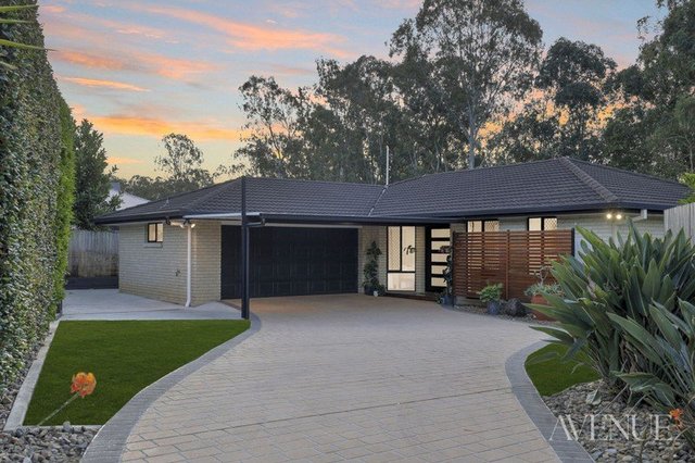 4 Great Court, QLD 4118