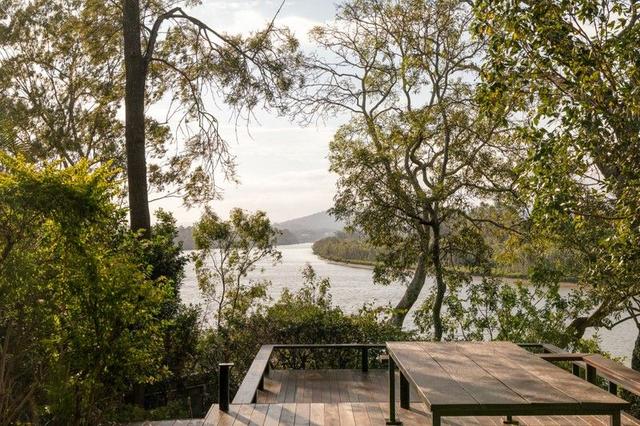 51 King Arthur Terrace, QLD 4105