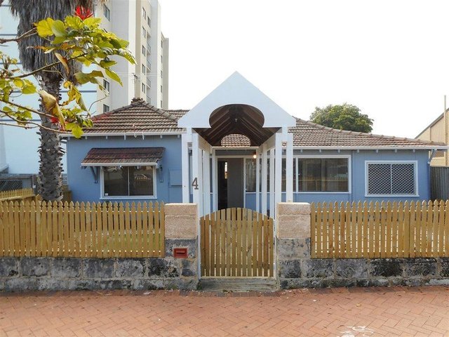 4 Flinders Lane, WA 6168
