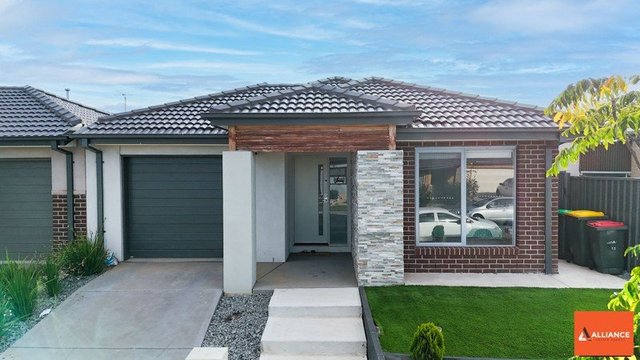 12 Henderson Drive, VIC 3029