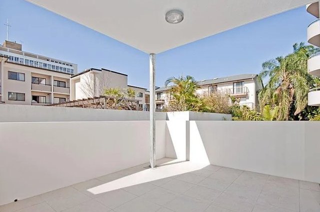 2/37 Allenby Street, QLD 4000