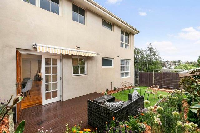 2/146 Graham Road, VIC 3084