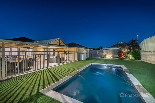 2 Foxton Way, WA 6036