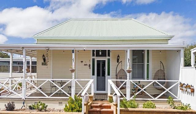24 Horne Street, VIC 3282