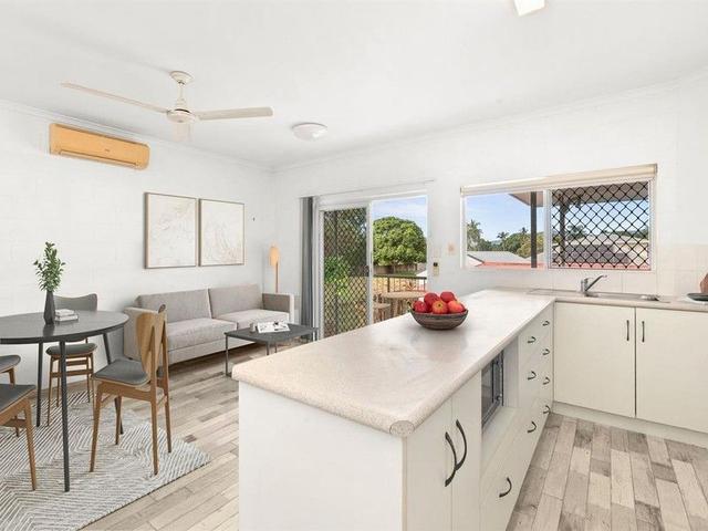 8/20 Springfield Cr, QLD 4870